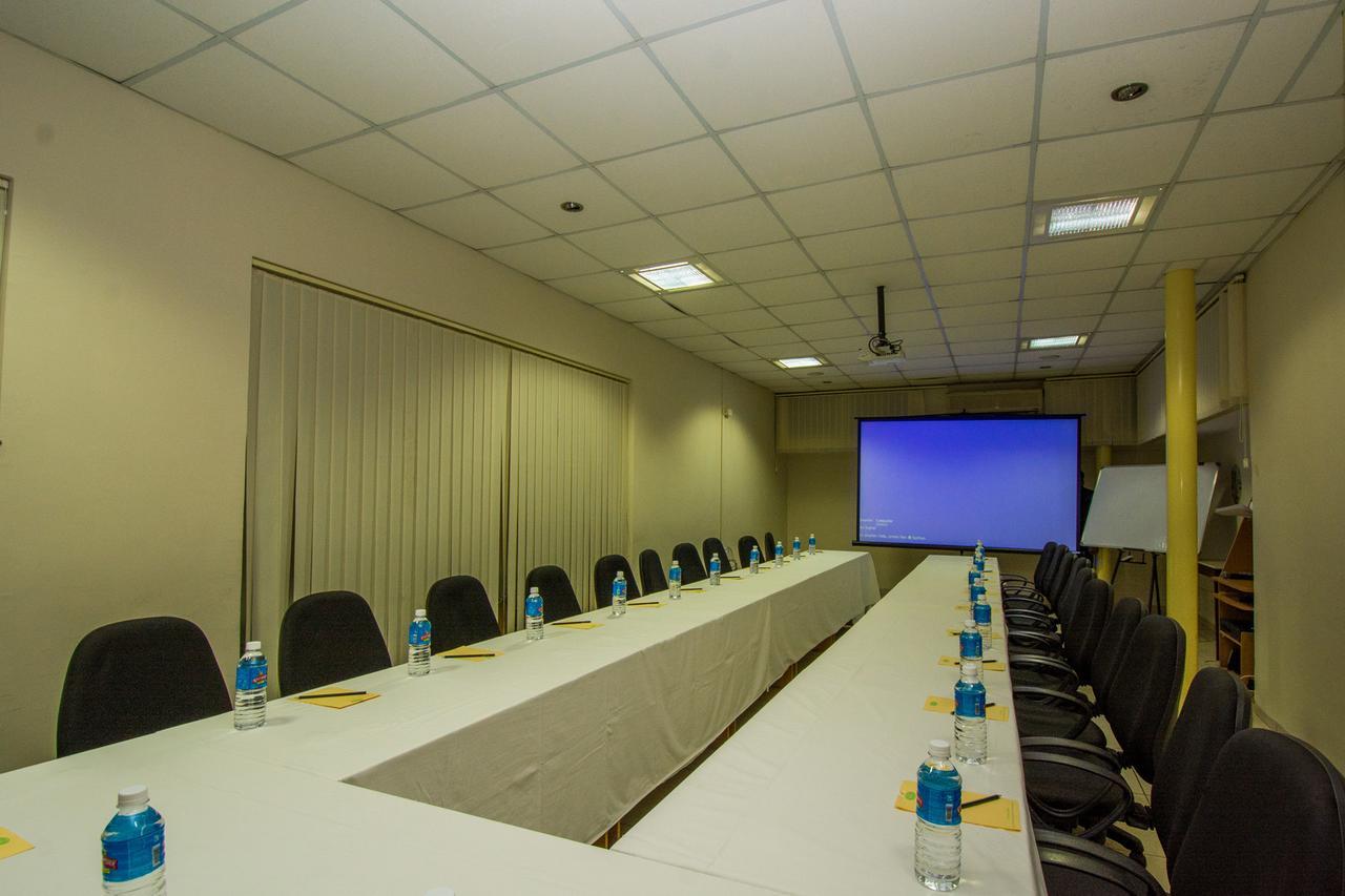Mayflower Hayz Boutique Bangalore Eksteriør bilde